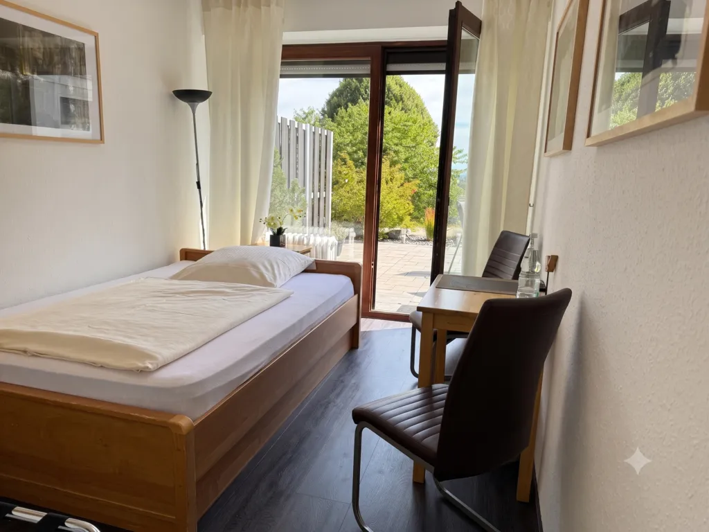 Quiet single room.